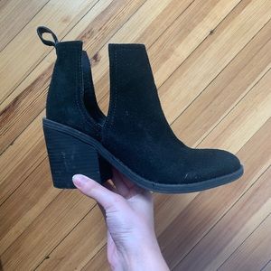 Steve Madden Black Booties